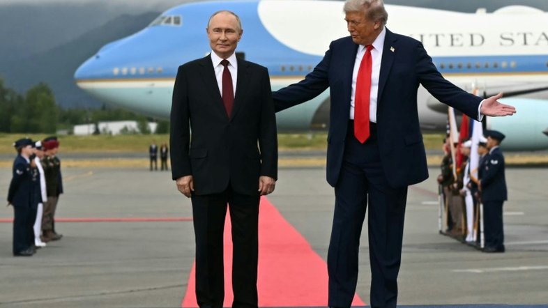 Trump destaca 'grandes avanços' com a Rússia para acordo de paz na Ucrânia