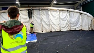 Pipas gigantes são usadas para gerar eletricidade na Irlanda