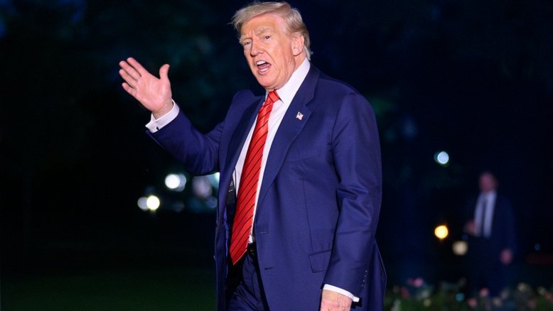 Trump pede novo censo com exclusão de imigrantes em situação irregular
