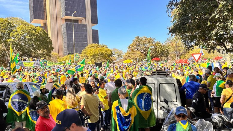 Manifestação em apoio a Bolsonaro