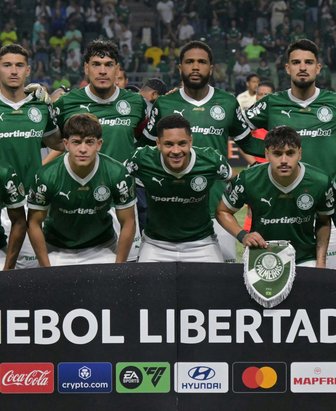 NELSON ALMEIDA / AFP
