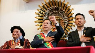 Presidente da Bolívia pede que se siga o rumo da esquerda antes das eleições