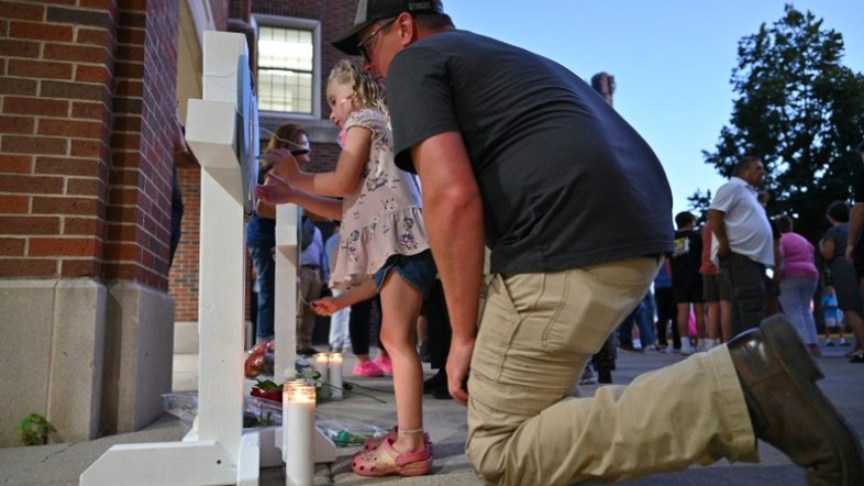 Atirador de Minneapolis estava "obcecado com a ideia de matar crianças", segundo autoridades