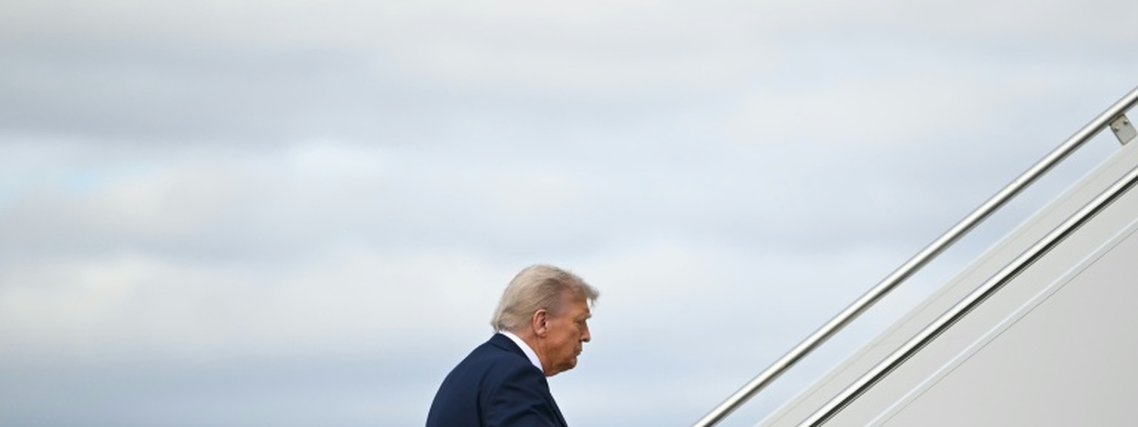 Trump quer acabar com voto por correio nos EUA