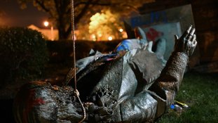Governo Trump reinstala estátua de general confederado derrubada em 2020