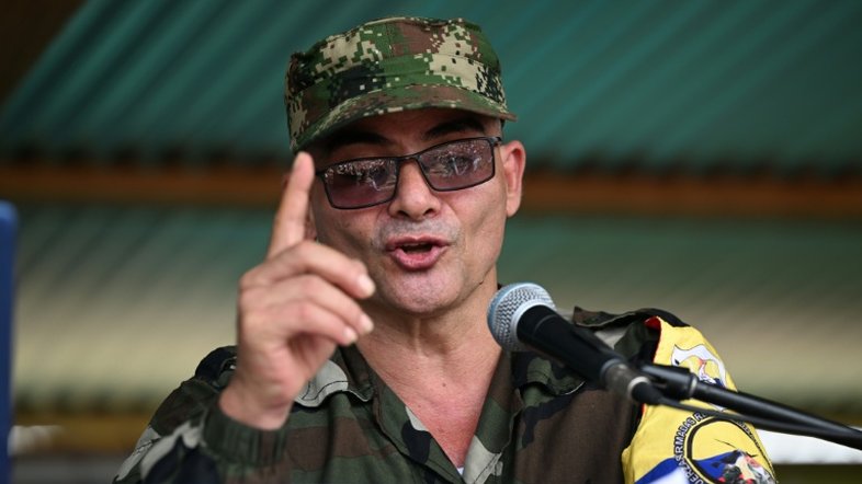Guerrilheiro mais procurado da Colômbia afirma que não vai se render