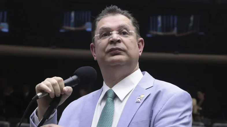 PlatôBR: Partidos recuam e desistem, por ora, de plano para blindar congressistas
