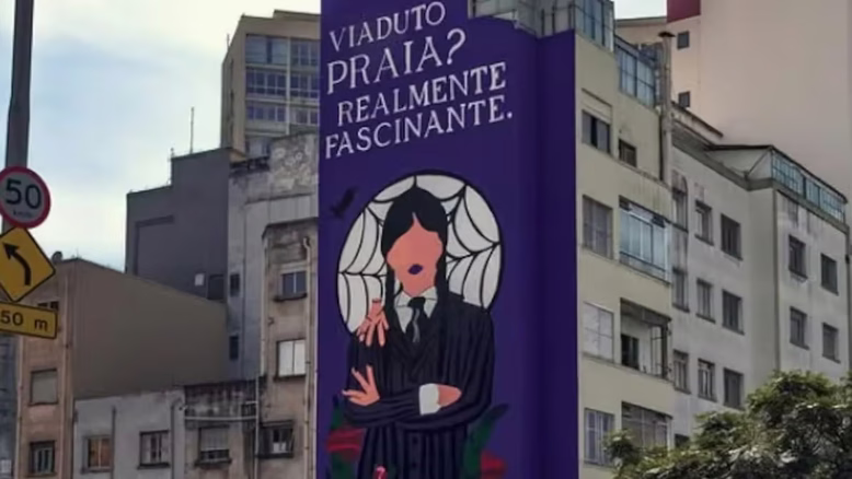 SP: mural de série da Netflix rende multa a prédio ao lado do Minhocão