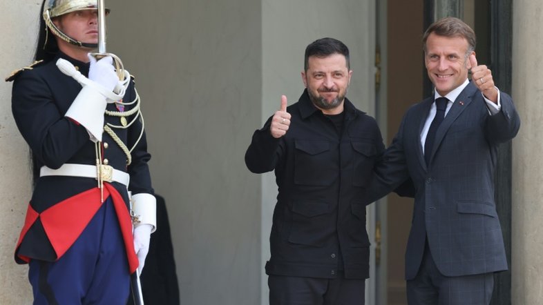 Líderes europeus falam com Trump após cúpula sobre garantias de segurança à Ucrânia