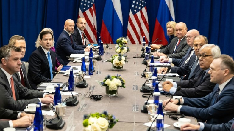 Trump está 'cada vez mais impaciente' com a Rússia por causa da Ucrânia, diz vice dos EUA