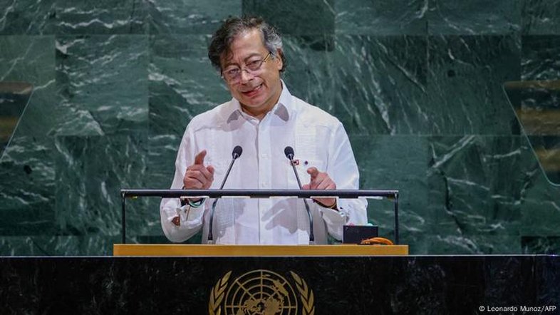 EUA revogam visto de Gustavo Petro, presidente da Colômbia