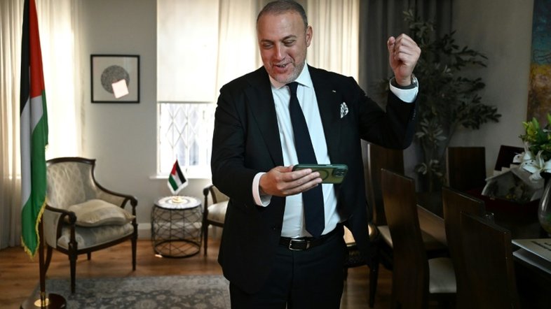 Netanyahu promete que nunca haverá Estado Palestino após reconhecimento de Reino Unido, Canadá e Austrália
