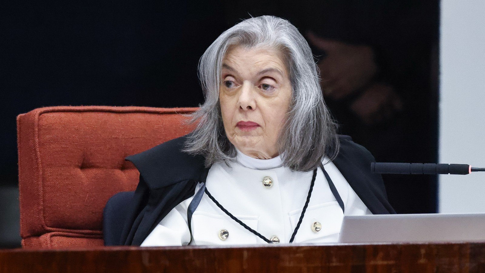 Cármen Lúcia