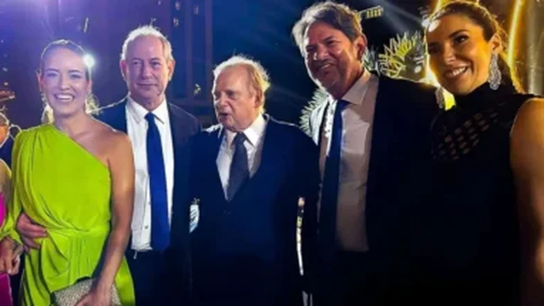 PlatôBR: Afastados politicamente, irmãos Cid e Ciro Gomes se reencontram em evento