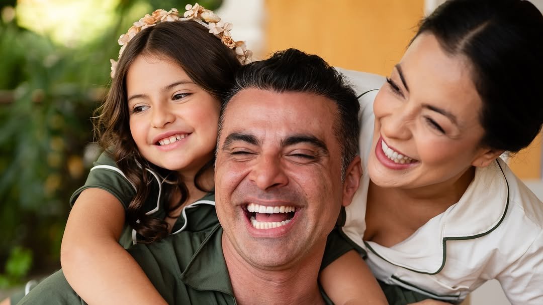 Aos prantos, Lí Martins volta a cantar após a morte de JP Mantovani; vídeo 2 Aos prantos, Lí Martins volta a cantar após a morte de JP Mantovani; vídeo