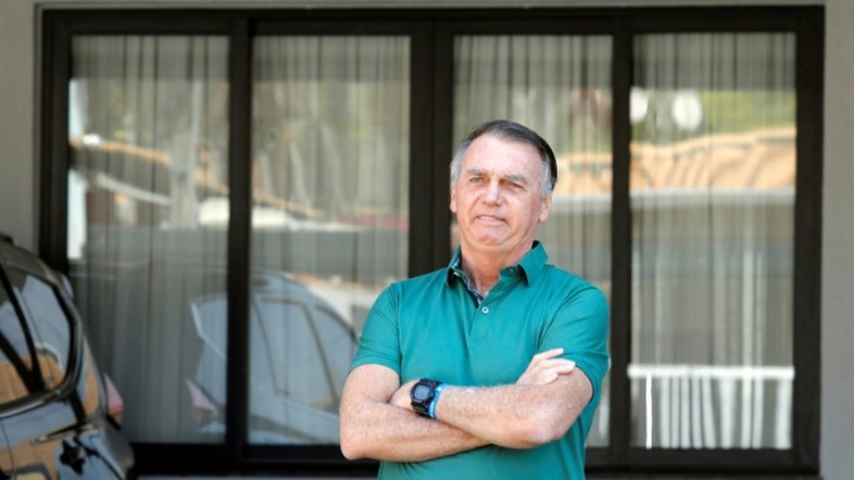 Datafolha: prisão de Bolsonaro tem apoio de 50% dos brasileiros e oposição de 43%