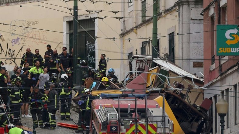Portugal busca respostas após acidente que deixou 16 mortos em Lisboa