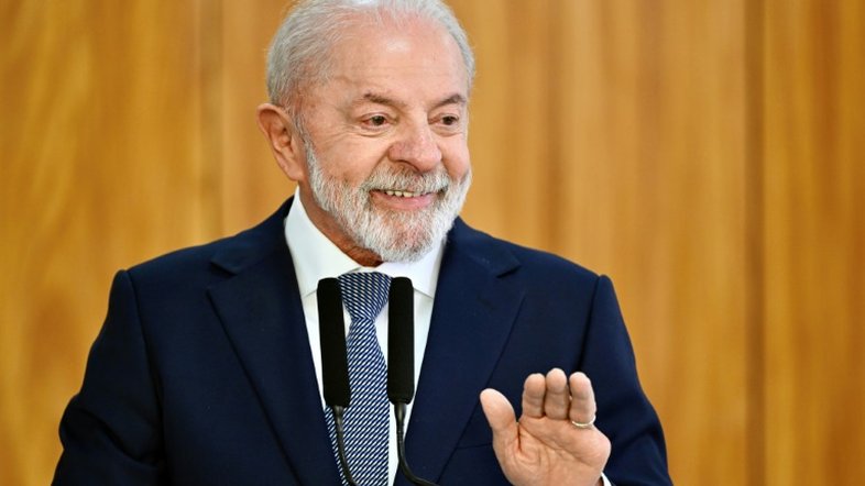 Lula diz à Comissão Europeia que espera assinar acordo UE-Mercosul este ano