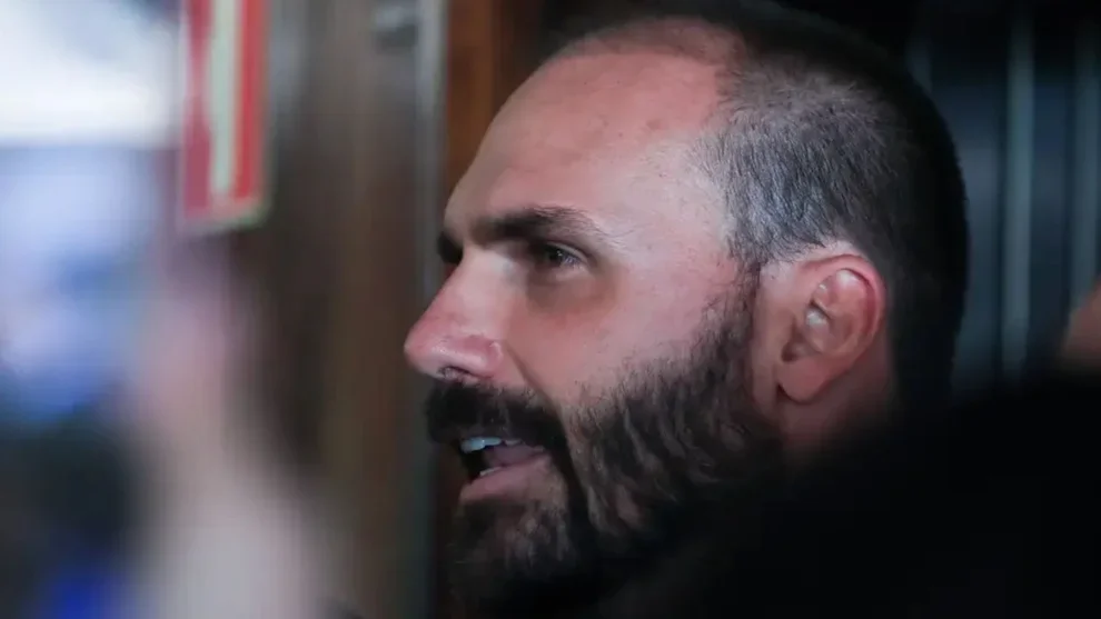 Eduardo Bolsonaro Réu! STF Abre Processo e Futuro do Deputado é Incerto