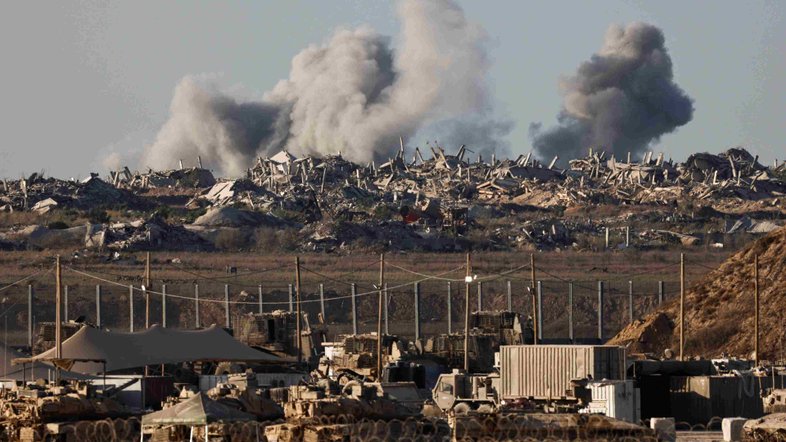 REUTERS/Amir Cohen