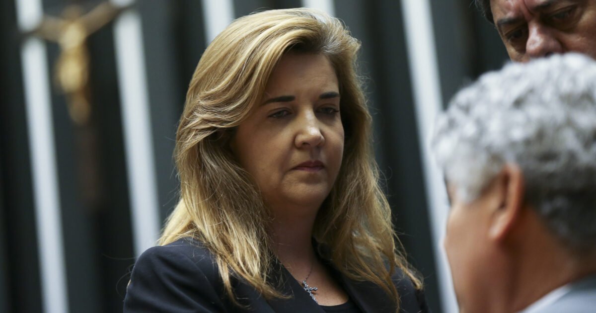 Saiba quem são as 13 mulheres sugeridas a Lula como opções para vaga no STF
