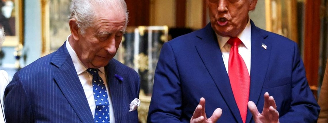 Diretor de museu renuncia após negar a Trump espada para presentear Charles III
