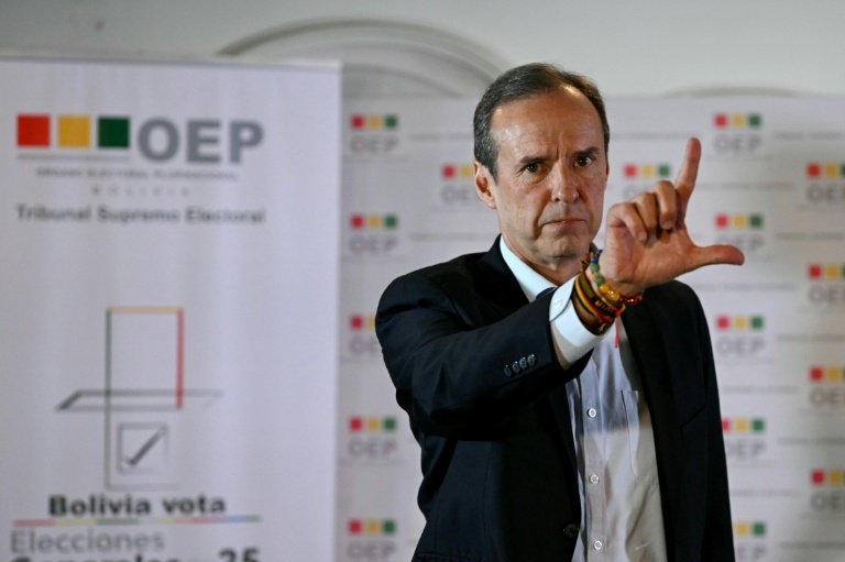 Tuto Quiroga, o rival de Morales que promete liberalizar a Bolívia