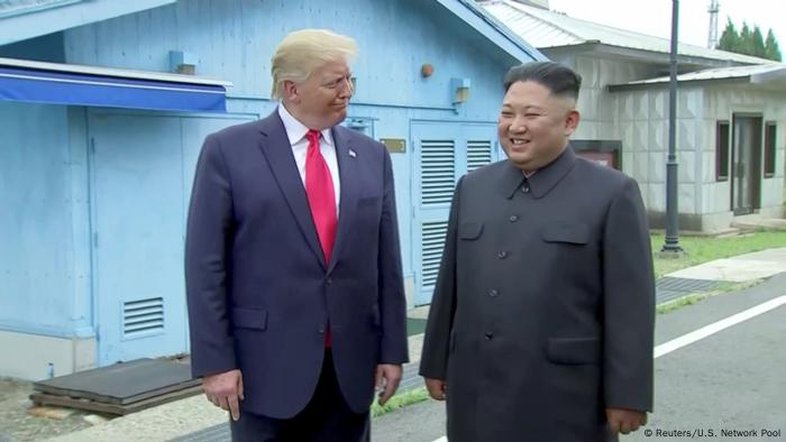 Ignorado? Trump volta os EUA sem encontrar Kim