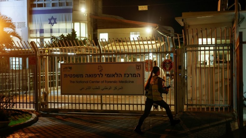 Quatro cadáveres de reféns mantidos em Gaza foram entregues ao Exército israelense
