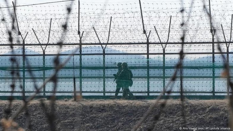 Soldado norte-coreano burla fronteira vigiada e foge para a Coreia do Sul
