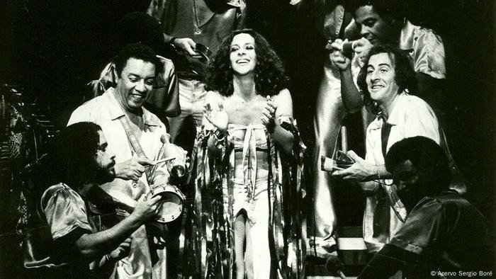 Último show de Gal Costa vira disco e traz de volta a lembrança de sua força nos palcos