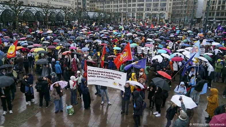 Fala de Merz sobre imigrantes continua a gerar protestos na Alemanha