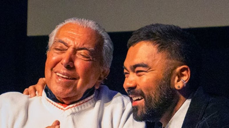 Mauricio de Sousa aparece de cadeira de rodas em pré-estreia de cinebiografia