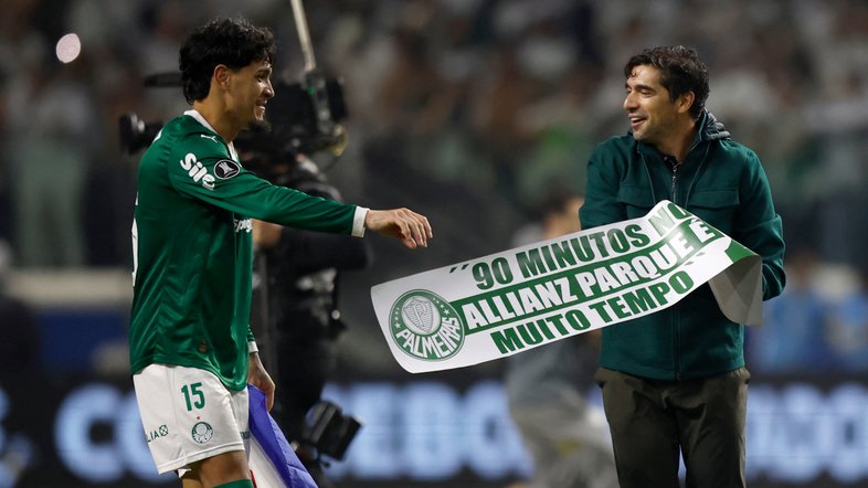 Miguel SCHINCARIOL / AFP