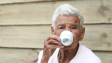 cafe-e-cha-colaboram-com-a-longevidade