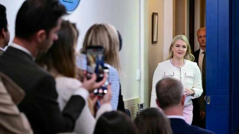 Casa Branca restringe acesso de jornalistas ao gabinete de imprensa