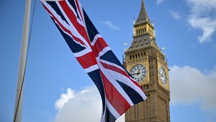 Apenas a mudança de horário para os ponteiros do Big Ben de Londres