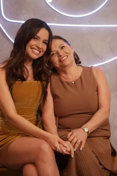 Famosos gravam vinheta de fim de ano na Globo com familiares; confira as fotos