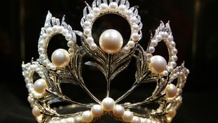 Escândalo no Miss Universo após discussão entre organizador tailandês e candidata mexicana