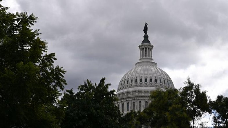 Senado dos EUA aprova proposta para encerrar ‘shutdown’
