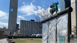 O que aconteceu com os pedaços do Muro de Berlim?