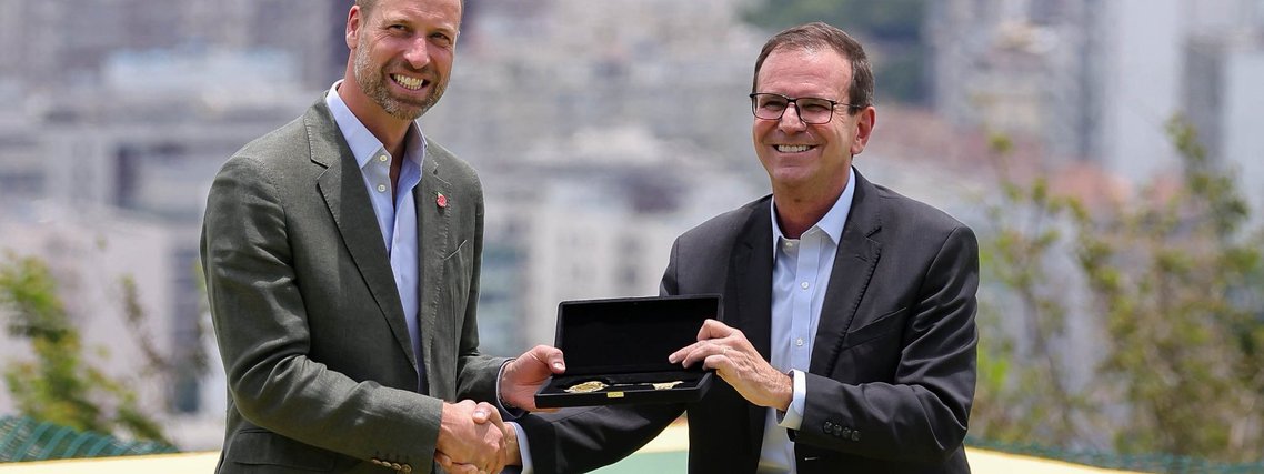 Príncipe William e Eduardo Paes