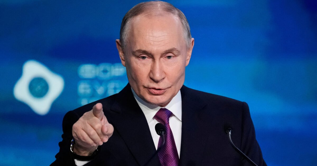 Rússia confirma danos em oleoduto após ataque de drones na região de Leningrado