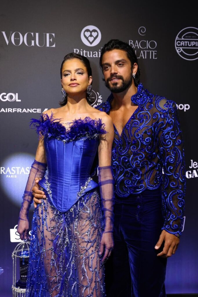 Agatha Moreira e Rodrigo Simas (Foto: Divulgação)