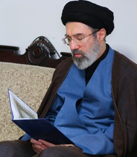 Trump diz que CIA informou que novo líder do Irã é gay