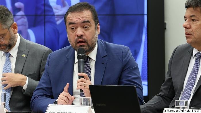 Inelegível até 2030: TSE condena ex-governador Cláudio Castro; RJ vive vácuo de poder