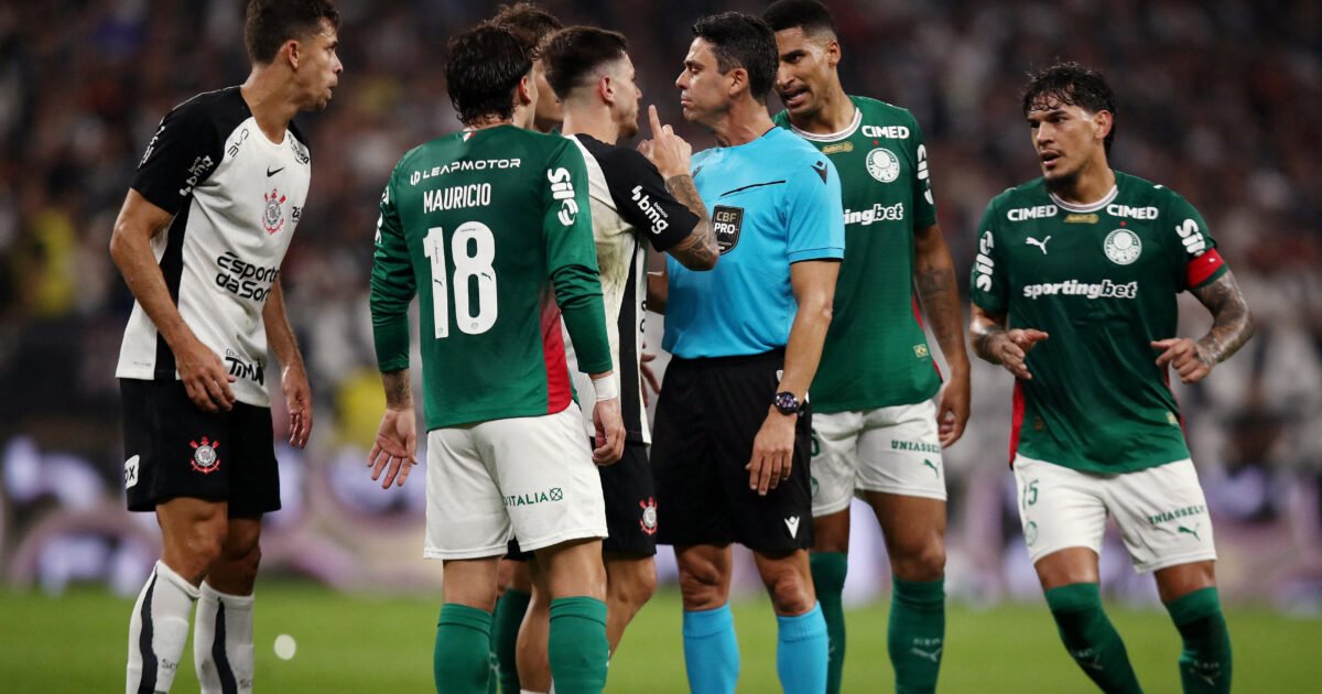 STJD alivia punições do Corinthians após clássico com o Palmeiras
