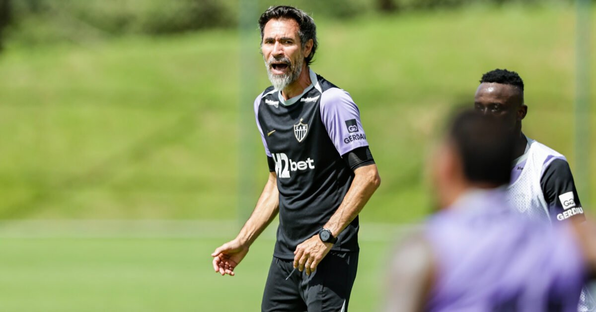 Atlético-MG recebe o Athletico-PR e busca a segunda vitória seguida no Brasileirão