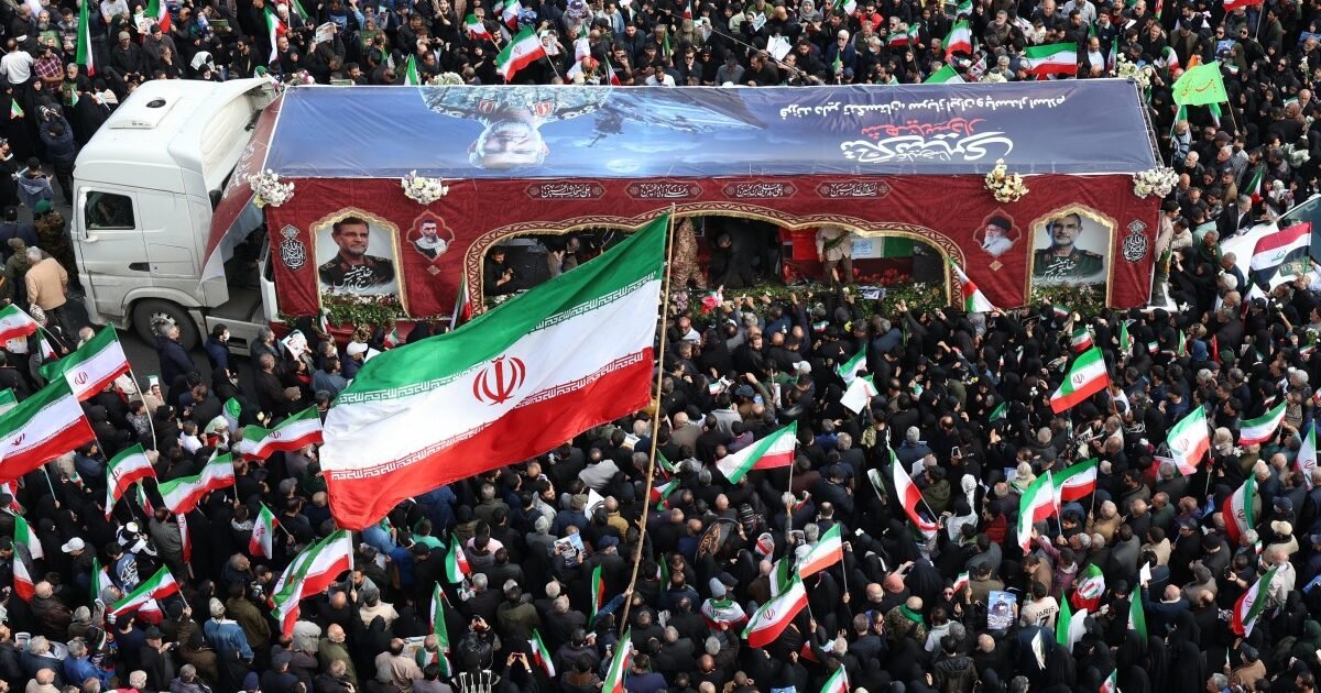 Irã ameaça EUA e Israel com ataques ‘devastadores’