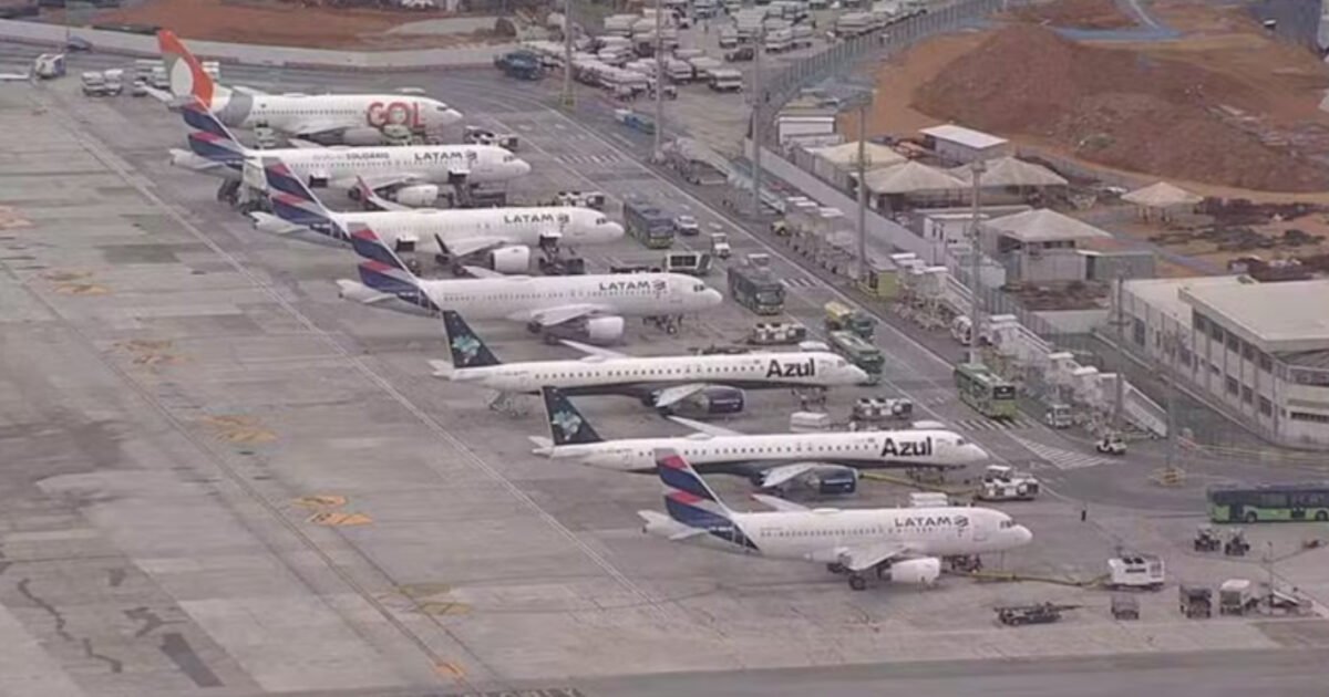 Anac nega pane e diz que paralisação em voos se deu por suspeita de incêndio